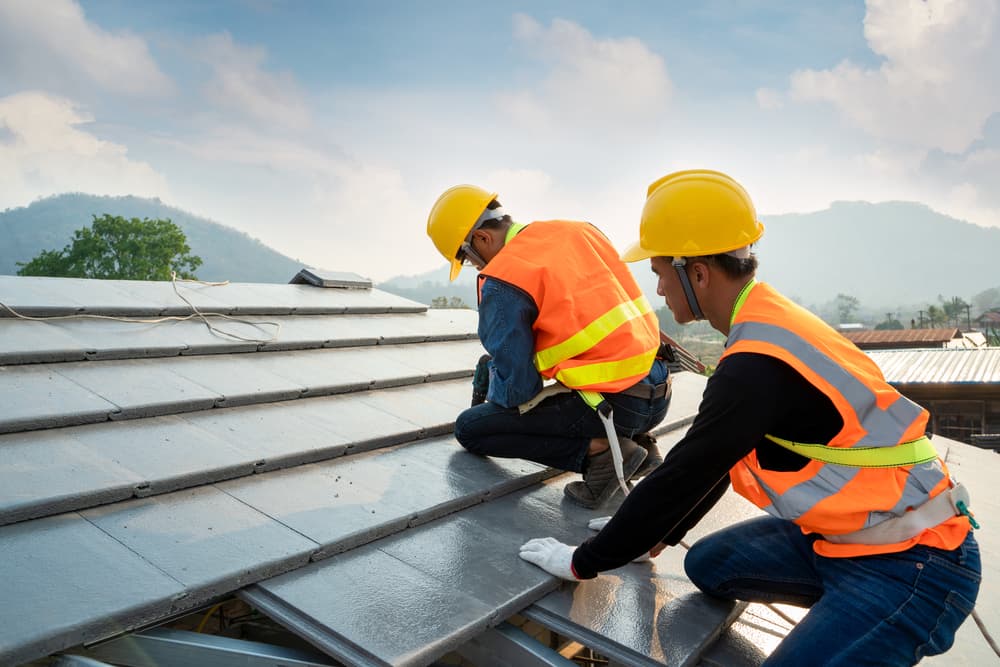 roof repair in Mission Hills CA